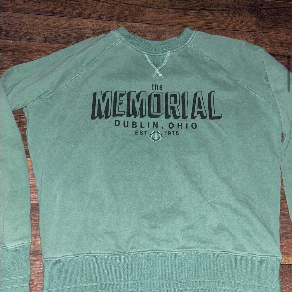 memorial tournament crewneck